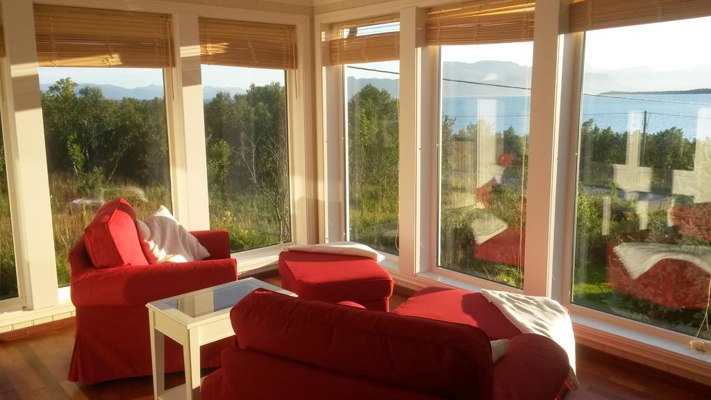 Fjord House Villa Fornes ภายนอก รูปภาพ