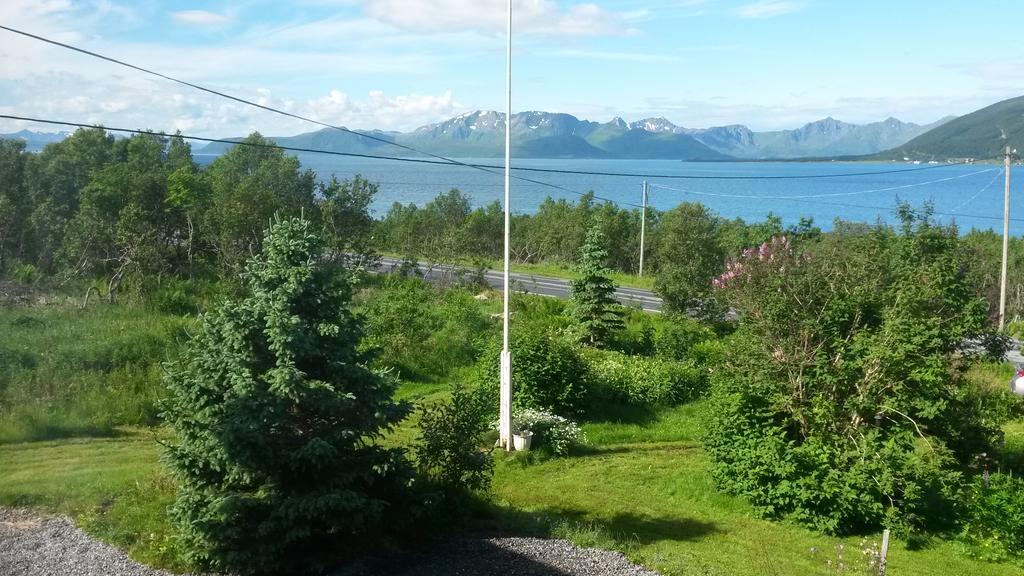 Fjord House Villa Fornes ภายนอก รูปภาพ